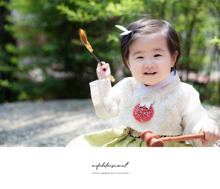 4ba6ec61-d317-4c78-b04c-ab51c7dc09d4